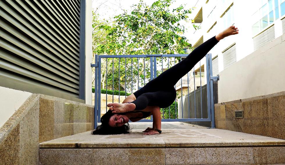 Brittany Beltram Yoga Dubai Photography